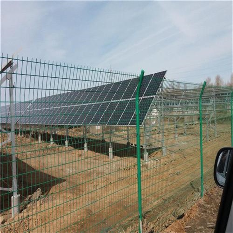 光伏發電站圍網編制及特點圖片1 光伏發電站圍網編制及特點圖片1